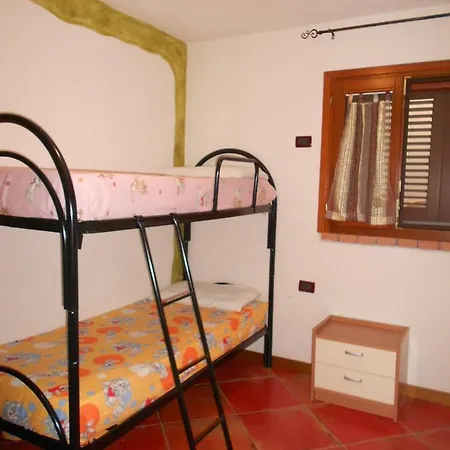 Apartment Via Mar Ligure Feriehus